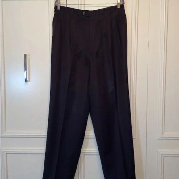 Classic Men's Black Pleated Trousers - Timeless Style! W39 - Picture 2 of 8